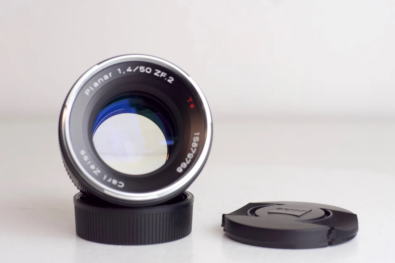 Nikon F Mount Zeiss Planar T* 50mm F/1.4 ZF.2 with CPU Nikon F Mount Zeiss Planar T* 50mm F/1.4 ZF.2 with CPU